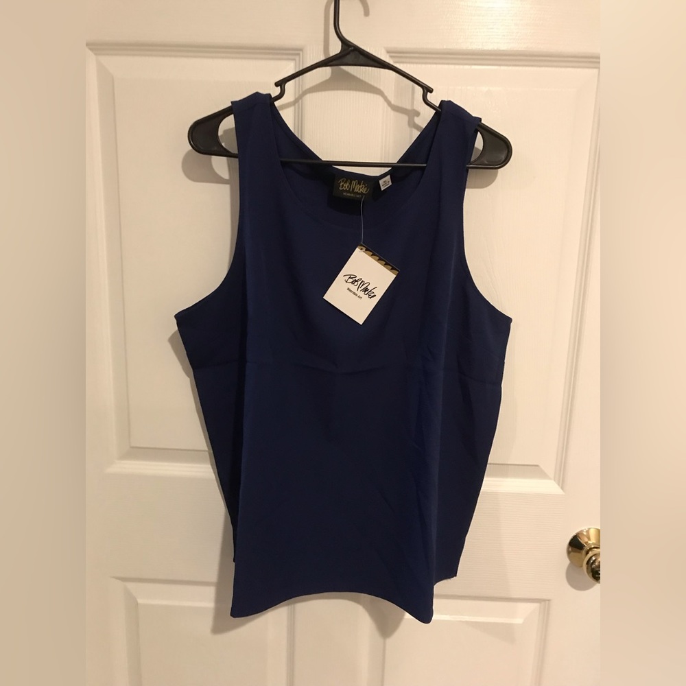 Bob Mackie Wearable Art Woman’s Sleeveless Top Size XL NWT